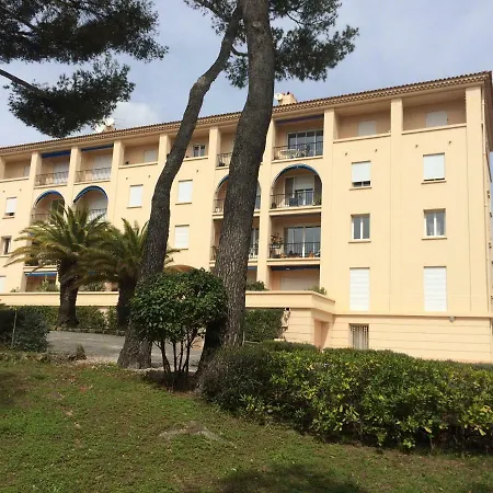 Le Chateau - Parc Santa Lucia Saint-Raphael (Var)